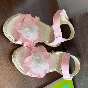 Pink ugg sandals for girls size 8